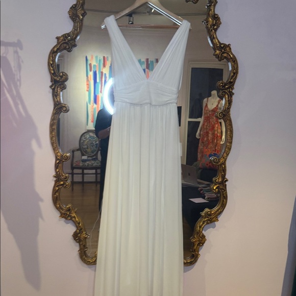 Lulu’s Heavenly Hues flowy White front+ back deep v  Maxi Dress NWT Size M - Picture 5 of 14